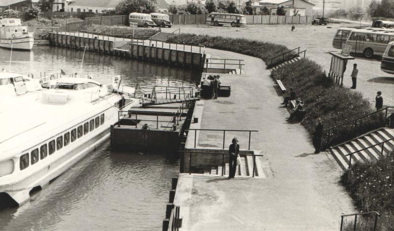 File:jõesadam_Tartu jõesadam 1974.jpg